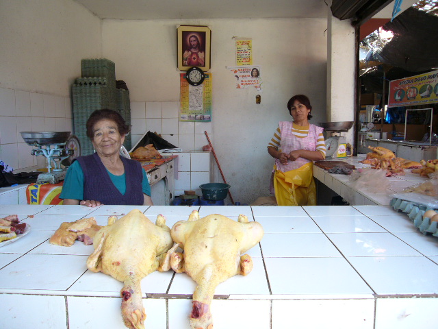 Ica Market -- Chicken vendors